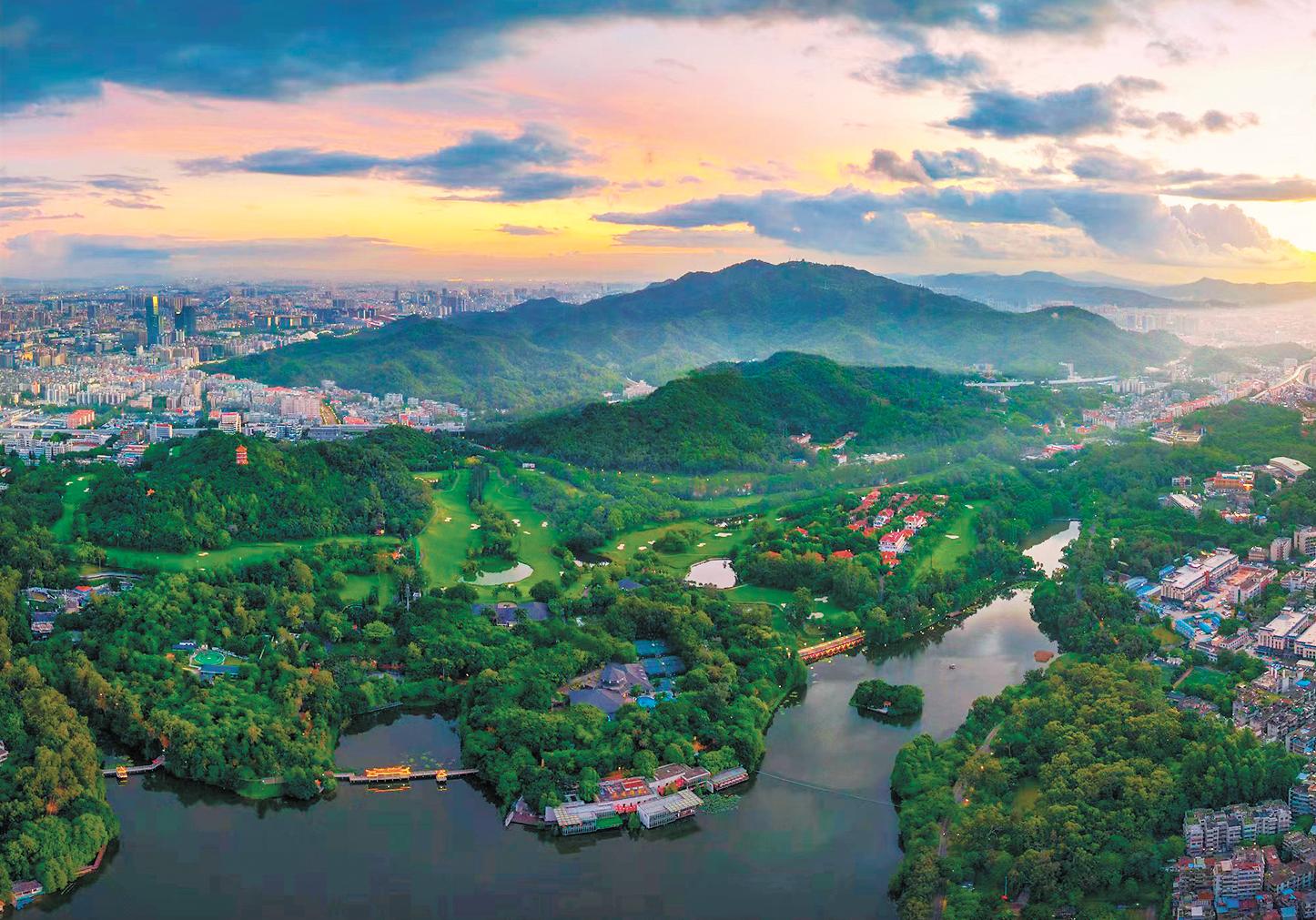 Baiyun Mountain Sunrise Hike
